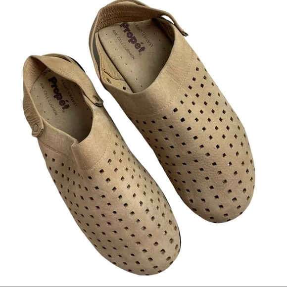 Propet Leather Slip On Comfort Shoes Laser Cut Size 9.5 EUR 40 - Picture 3 of 11